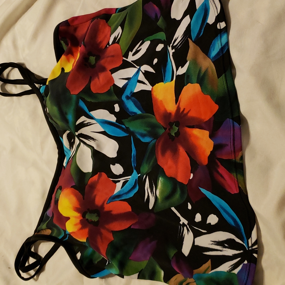 Swim top size 8/10